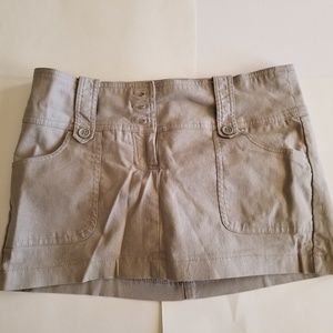 Krafty Grey Shorts Skirt Sz Large Skorts